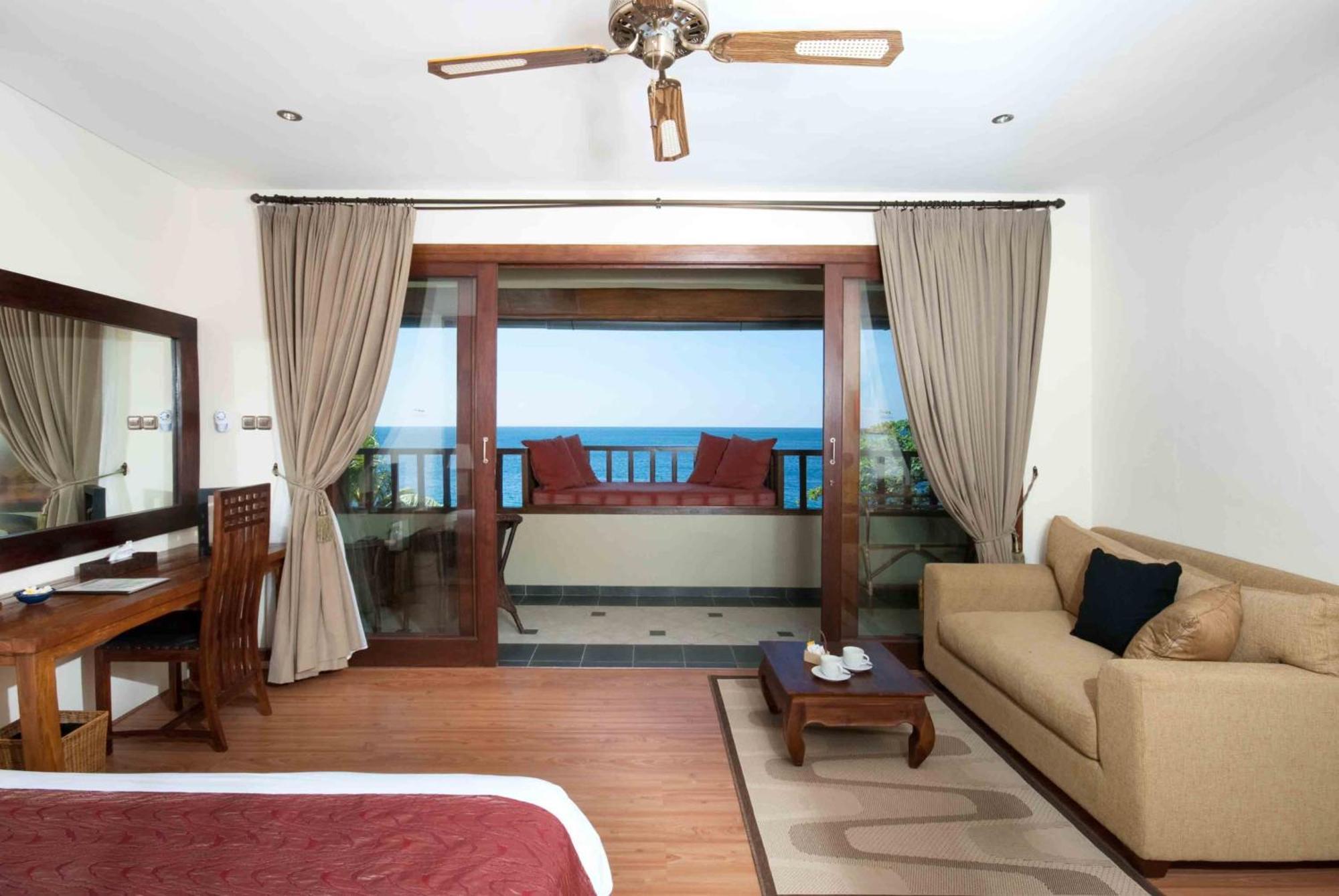 Tauch Terminal Resort Tulamben & Spa Екстериор снимка
