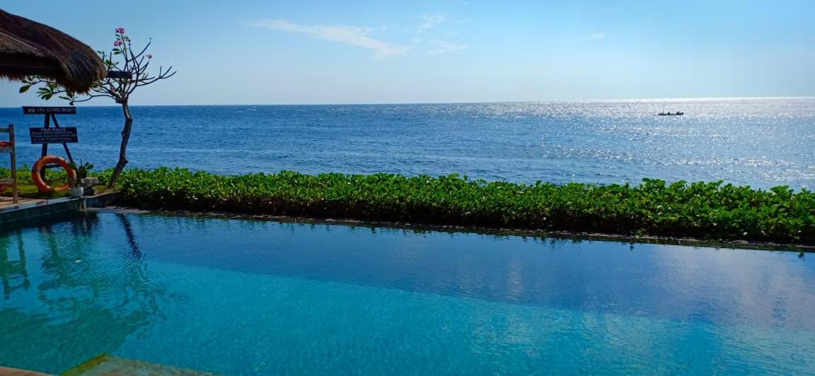 Tauch Terminal Resort Tulamben & Spa Екстериор снимка