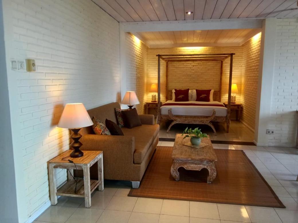 Tauch Terminal Resort Tulamben & Spa Екстериор снимка